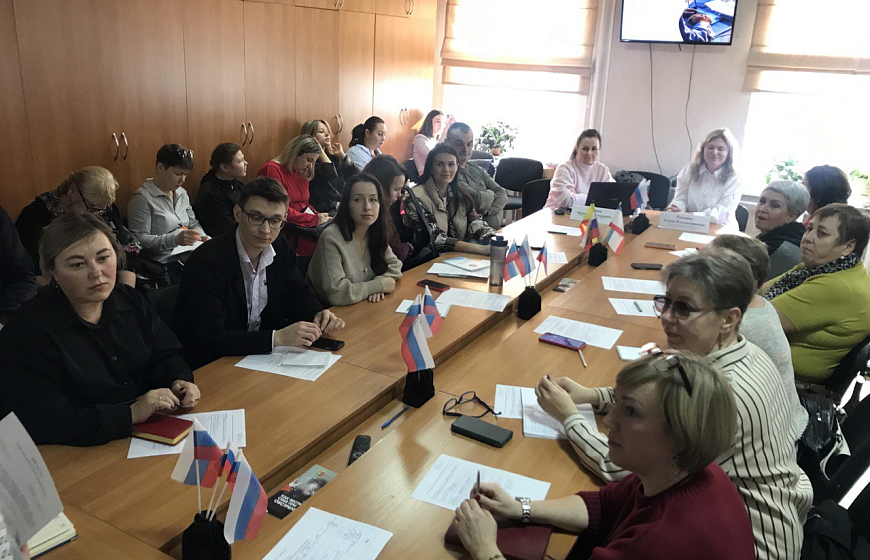 Самозанятые граждане получили консультационную поддержку